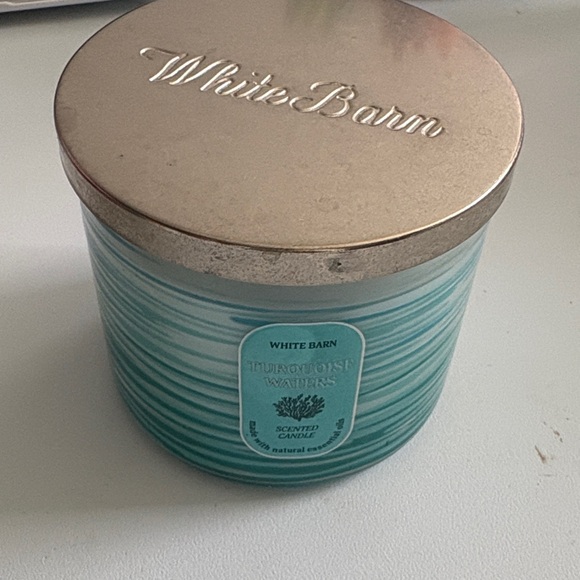 White Barn Aqua Waves Scented Candle